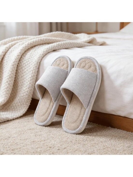 Men\'s Light Grey Slippers Breathable Slip-on Indoor Slippers Washable Home Shoes main image 5
